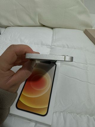 iPhone 12 64GB Plata