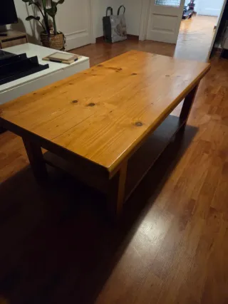 Mesa de centro de madera