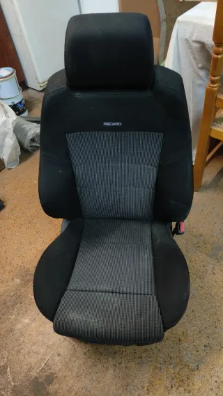Asientos Recaro VW Golf 4
