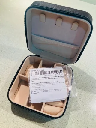 Colgante plata libélula con joyero