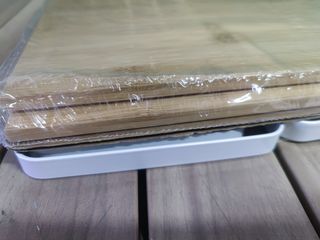 SONGMICS Estante para Especias, Juego de 2, Organizador de Armario, Estante de Almacenamiento de Cocina Extensible, Especiero de Metal y Madera de Ingeniería, Blanco Nube y Beige Natural KCS02NW