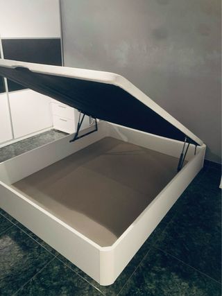 Liquidación de camas colchones y somieres