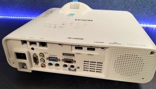 Proyector Láser Epson EB-L200SW WXGA HD