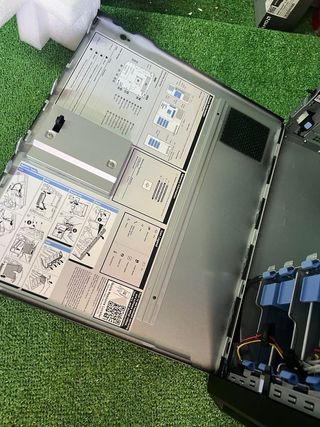 Servidor Dell PowerEdge T140