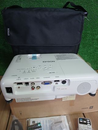 Proyector Epson blanco EB-X41