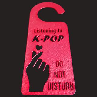 Cartel K-Pop No Molestar