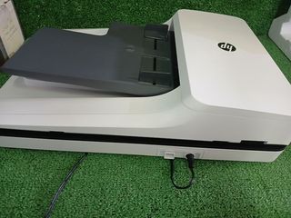 HP Scanjet Escáner de Superficie Plana Pro 2500 f1