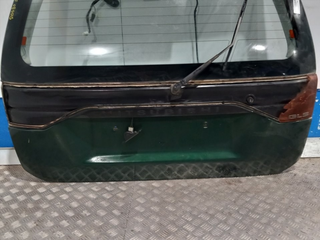 PORTON TRASERO MITSUBISHI MONTERO (V20/V40)