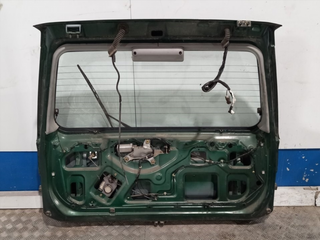 PORTON TRASERO MITSUBISHI MONTERO (V20/V40)