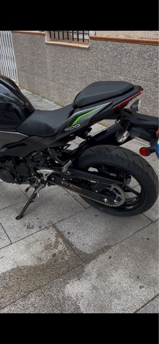 Kawasaki Z500 Naked accepto cambio