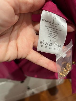 Chaquetón polipiel Lola Casademunt rosa