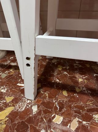 Conjunto barra con 2 taburetes