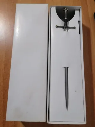 Narsil 1/5 Scale Miniature