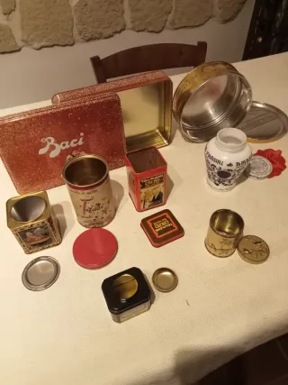 Lotto scatole in latta vintage