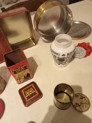 Lotto scatole in latta vintage