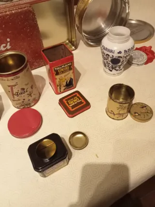 Lotto scatole in latta vintage