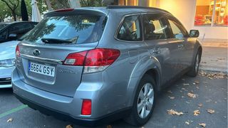 Subaru Outback 2010