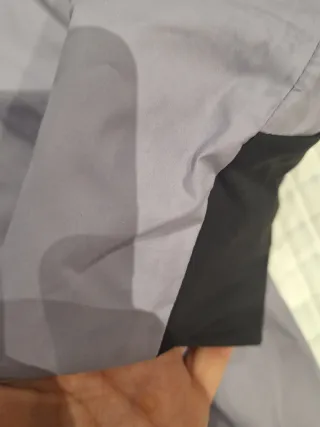 Chubasquero Quechua Gris