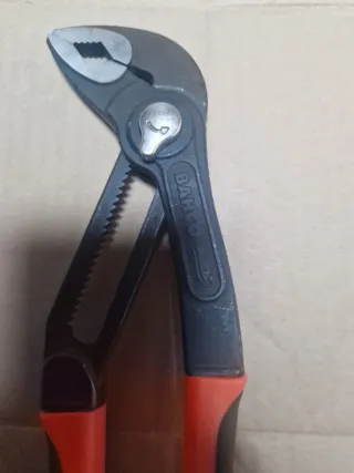 Alicate pico loro Bahco