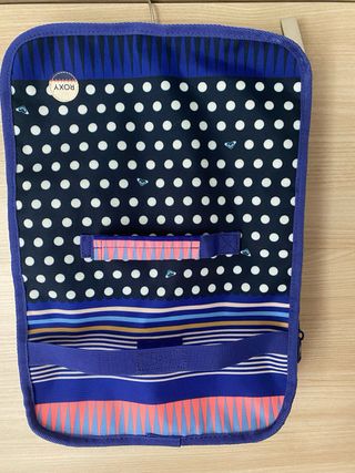 Neceser Roxy Azul y Blanco