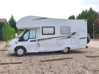 Autocaravana Ford Transit año 2006