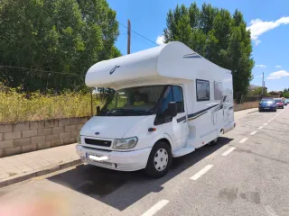 Autocaravana Ford Transit año 2006