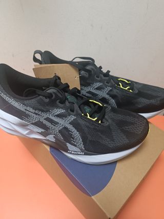 Asics Novablast 5 Scarpe da Corsa