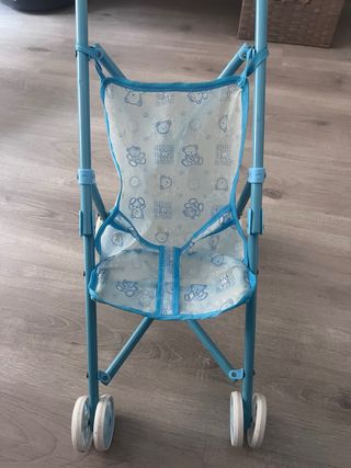 Carrito de muñecas azul