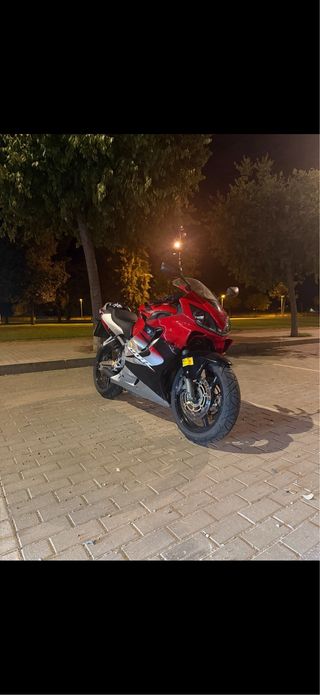Honda CBR 600 F4i Sportbike Manual 35000km