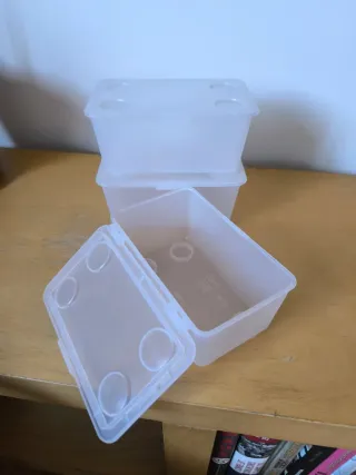 Cajas de plástico Ikea GLISS con tapa