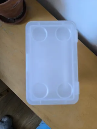 Cajas de plástico Ikea GLISS con tapa