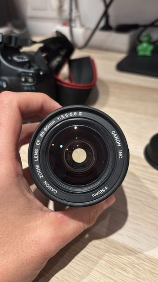 Camara Canon EOS 1100D + 2 Objetivos