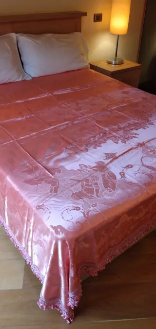 Copriletto matrimoniale raso in seta SAN LEUCIO