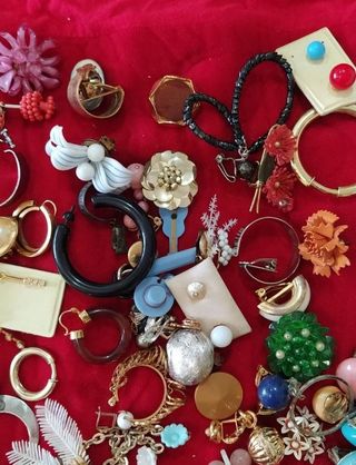 Pendientes años 70 sin pareja