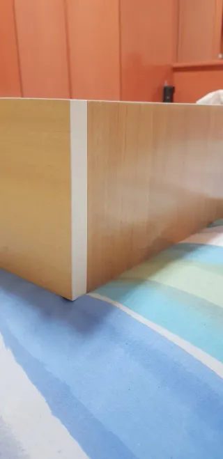 Cama para mascota de madera