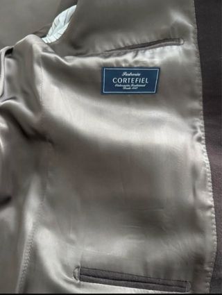Blazer/Americana color marrón Cortefiel. Talla 56