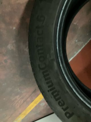 Neumático Continental 215/55 R18 99V XL