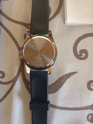 Reloj Oriflame Negro y Plateado sin estrenar