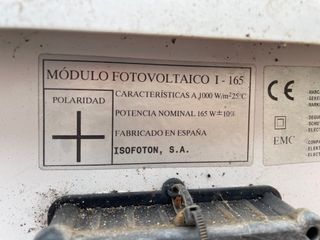 Sistema solar aislado completo 1500W + baterías