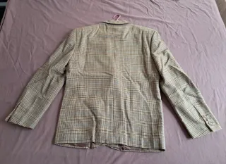 Americana de traje de caballero. Lana. Talla M.