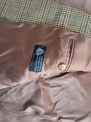 Americana de traje de caballero. Lana. Talla M.