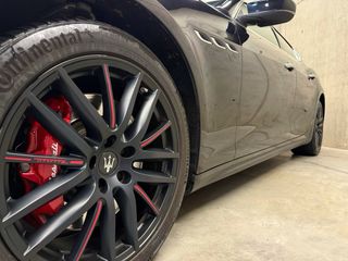 Maserati Ghibli Edición limitada Ribelle 1/200