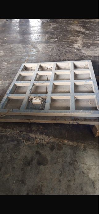 Báscula industrial metálica