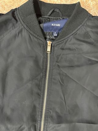 Chaqueta bomber Kiabi negra