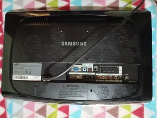 Pantalla Samsung 22 Full HD