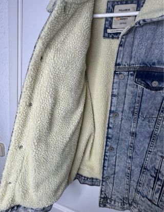 Chaqueta vaquera forrada Pull&Bear Talla M