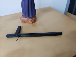 Figura Jesús con Cruz Olot 16 cm