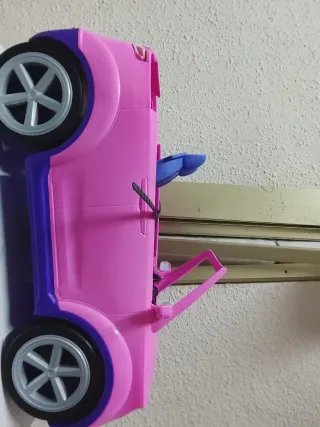 Coche de juguete Barbie rosa