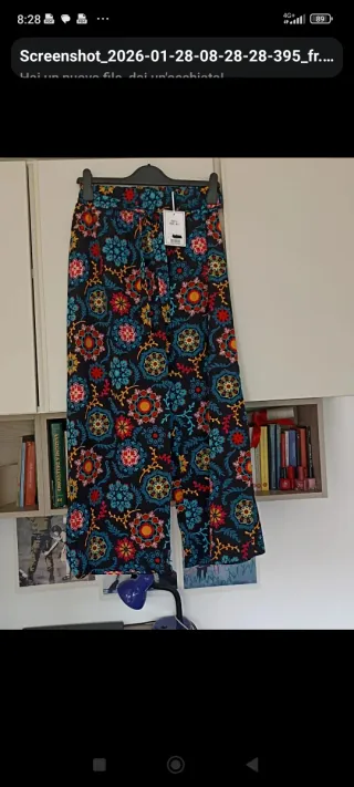Set pantalone + maglia nuovi con cartellino.