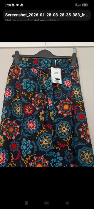 Set pantalone + maglia nuovi con cartellino.